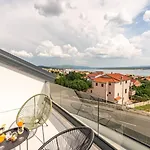 Master Road House Apartamento *
