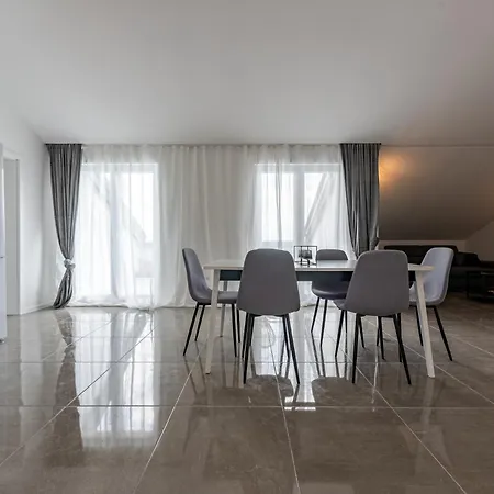 Master Road House Lägenhet Maslenica