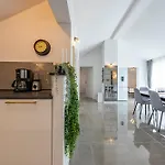 דירה Master Road House מסלניקה