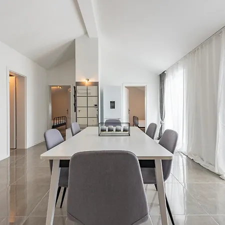 Apartman Master Road House