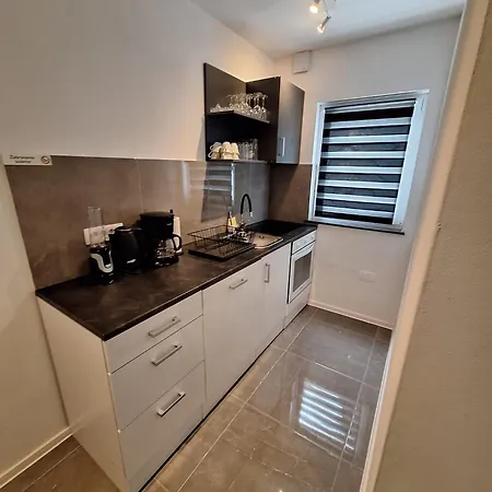 Master Road House