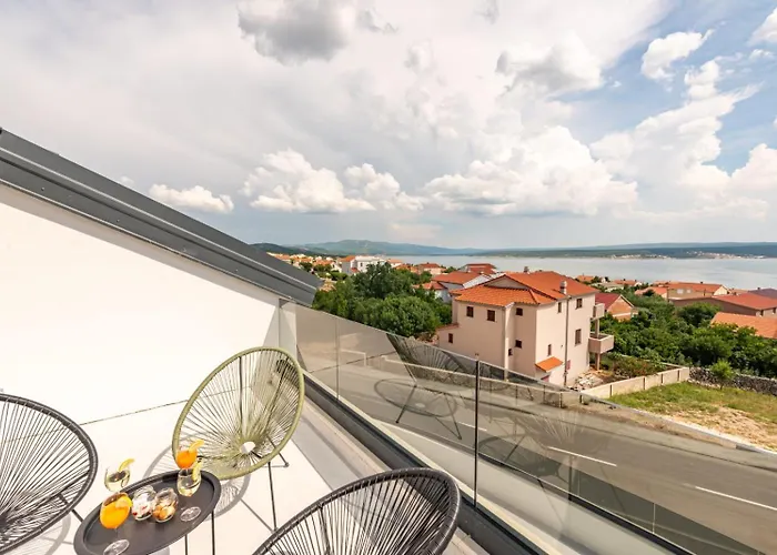 Master Road House Appartement *