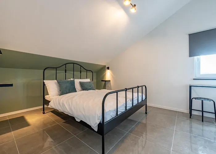 Master Road House Maslenica