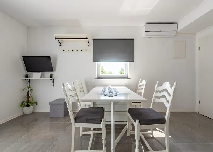 Apartament Master Road House *