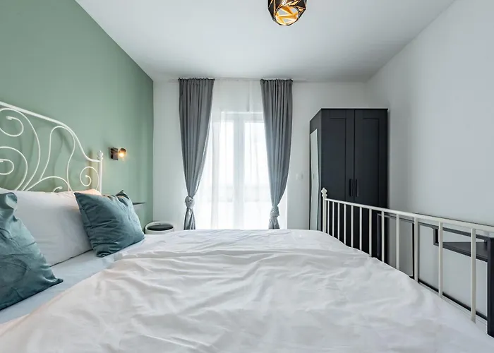 Master Road House Apartament