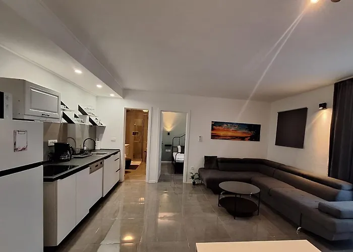 Apartament Master Road House Maslenica