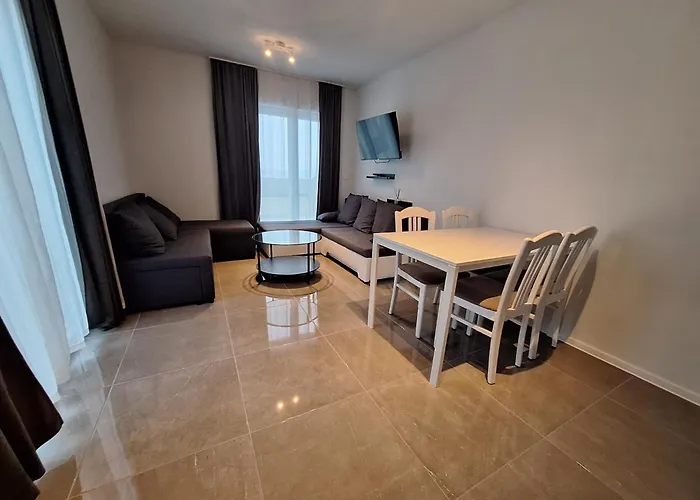 Master Road House Apartament
